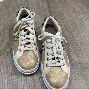 Geox Gold and White Sneakers with Metallic Finish Sz7